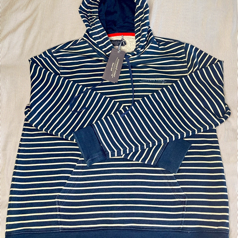 Men’s Vineyard Vines Hoodie NWT